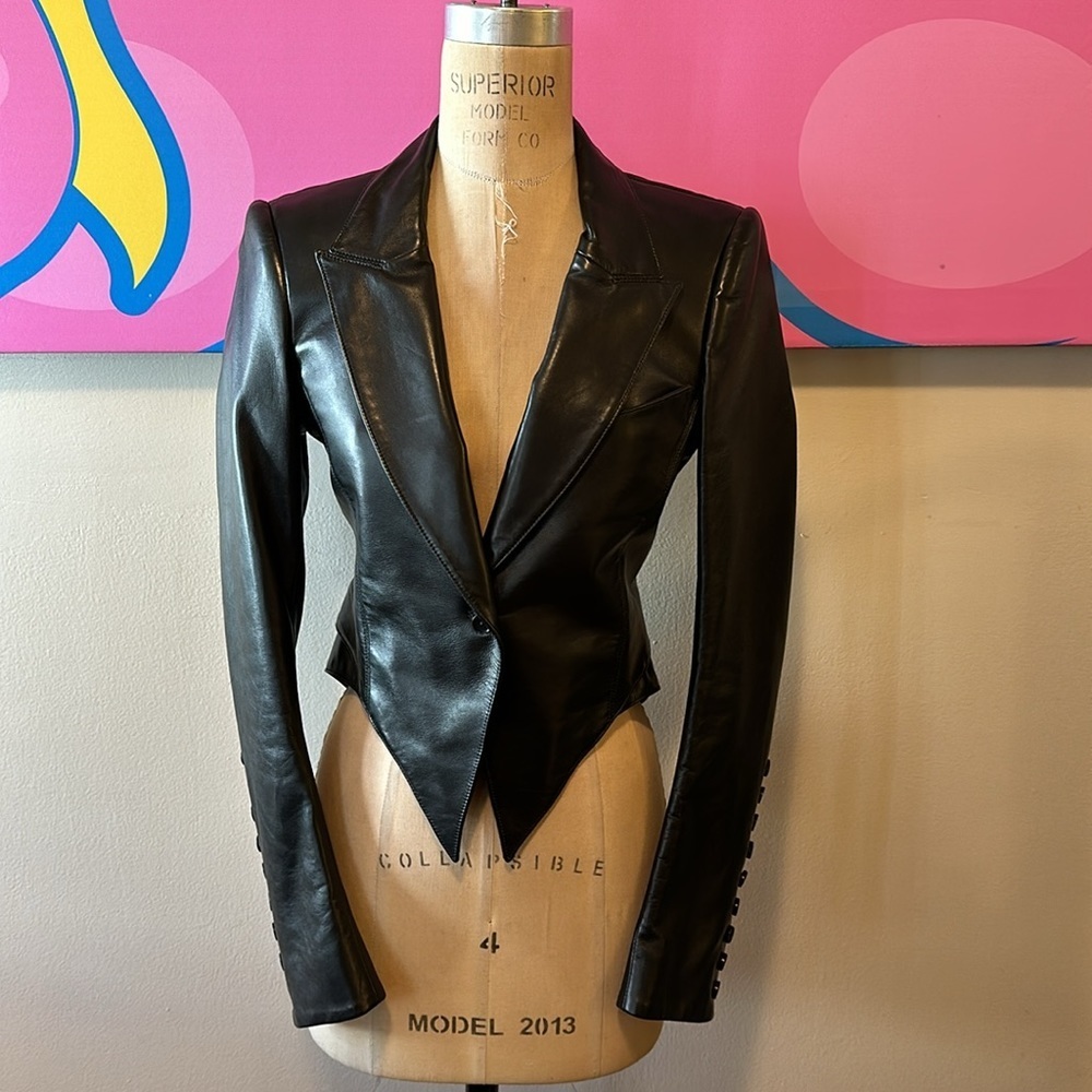 Norisol Ferrari Black Wasp Waist Leather Jacket - Picture 2 of 15